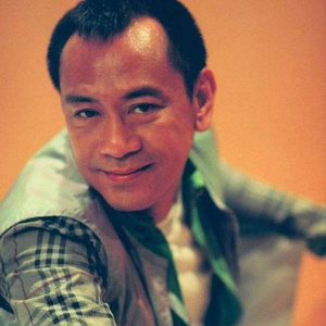 老头玩大几已谢精子
